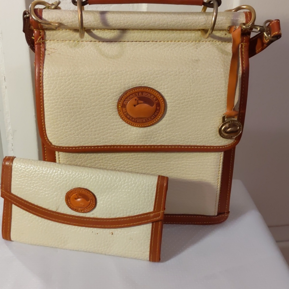Vintage Dooney & Bourke